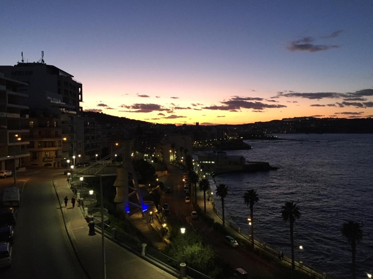 Sunset View * St. Paul's Bay